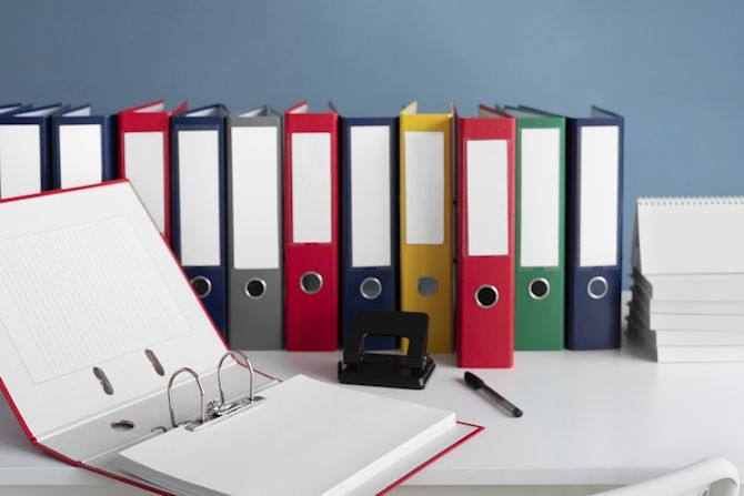 ring-binder-used-stored-documents.jpg